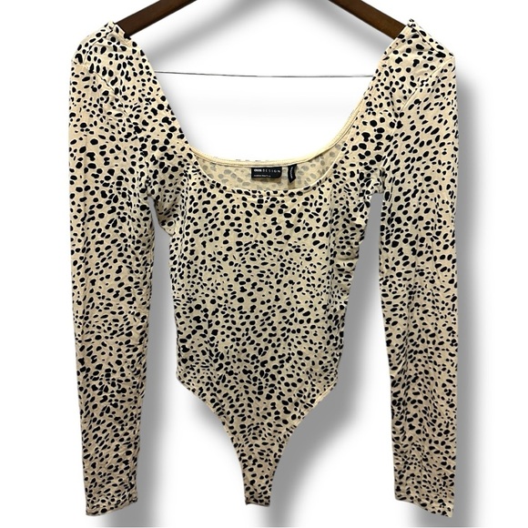 291 ASOS | NWOT Mauritius Cream Leopard Print Long Sleeve Bodysuit (size 4) - Picture 5 of 12